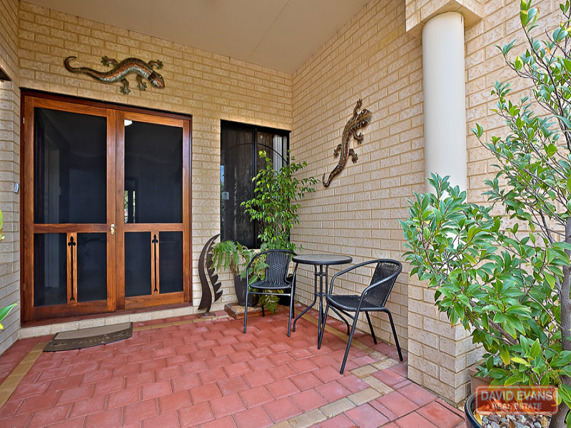 20 Lyttleton Street, Rockingham, WA 6168 Property Details