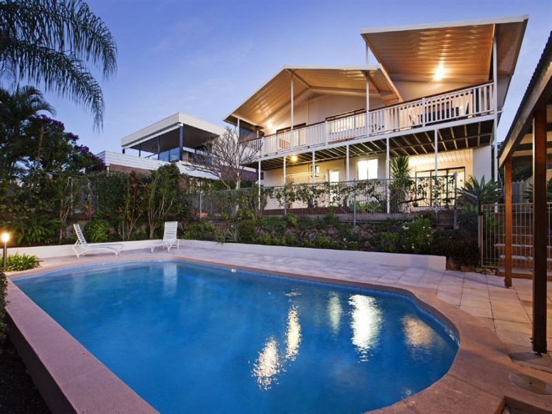 27 Pavo Street, Camp Hill, Qld 4152