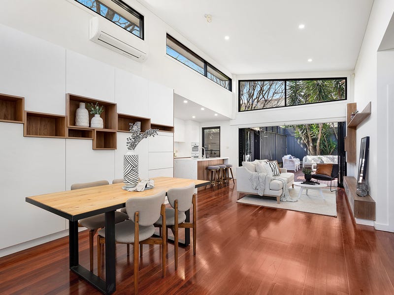 off the wall sheds 3.75m x 0.78m x 1.80m / zinc - garden