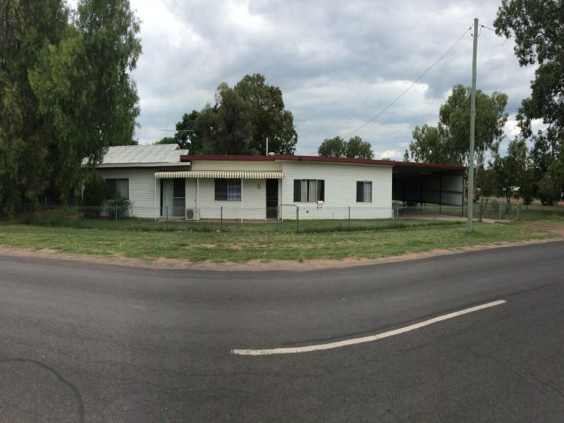 70 Oak Street, Chinchilla, QLD 4413