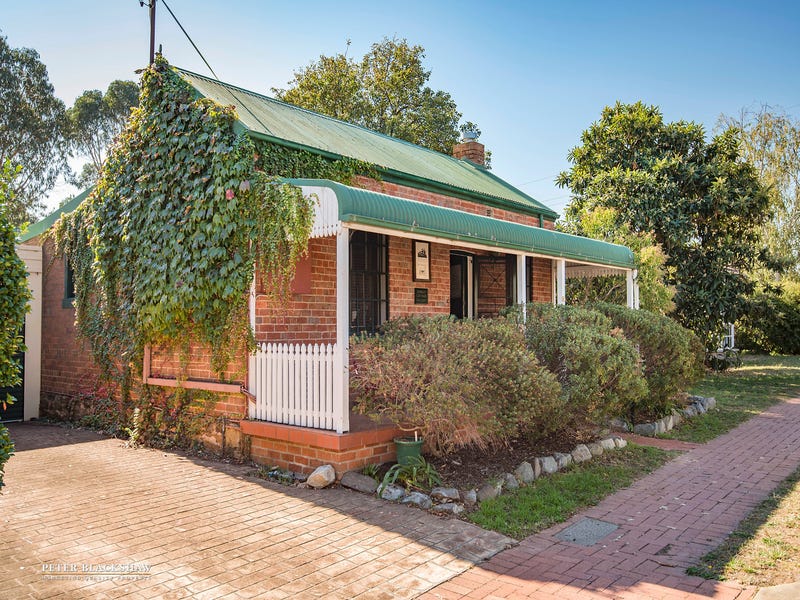 80 Macquoid Street, Queanbeyan, NSW 2620 Property Details