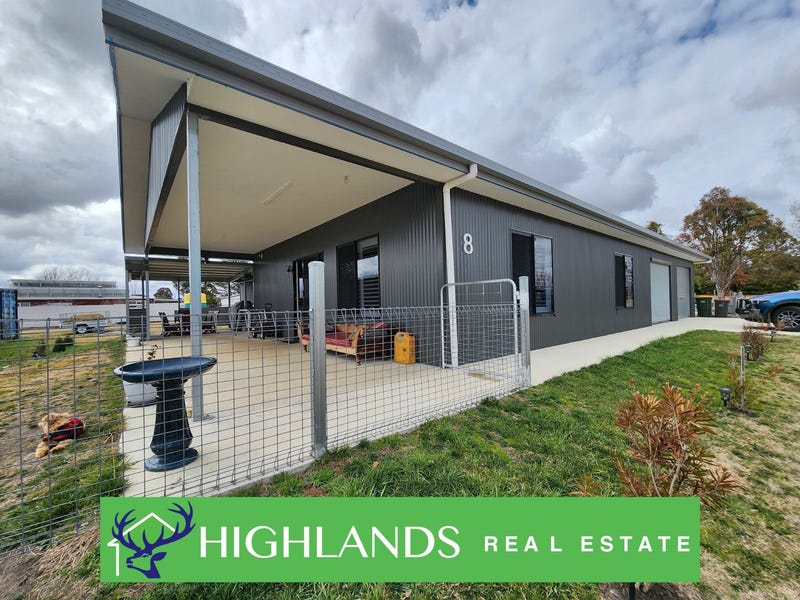 8 Ward Street, Deepwater, NSW 2371 House for Sale