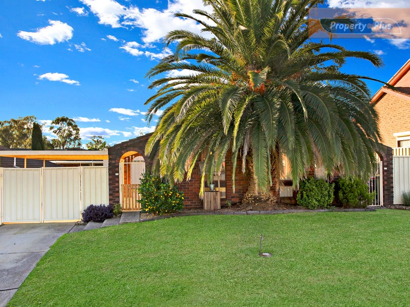 4 Kelmscott Way, St Clair, NSW 2759