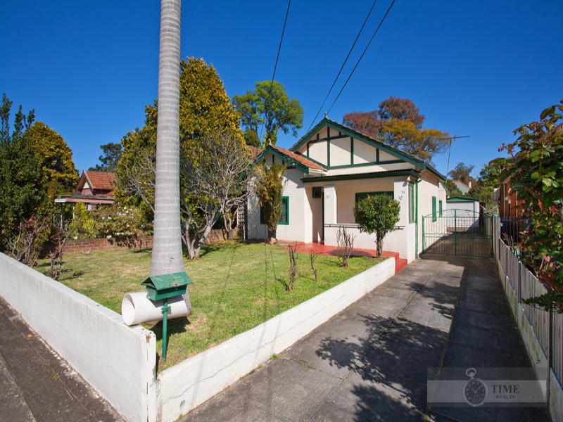 25 Lang St, Croydon, NSW 2132 Property Details