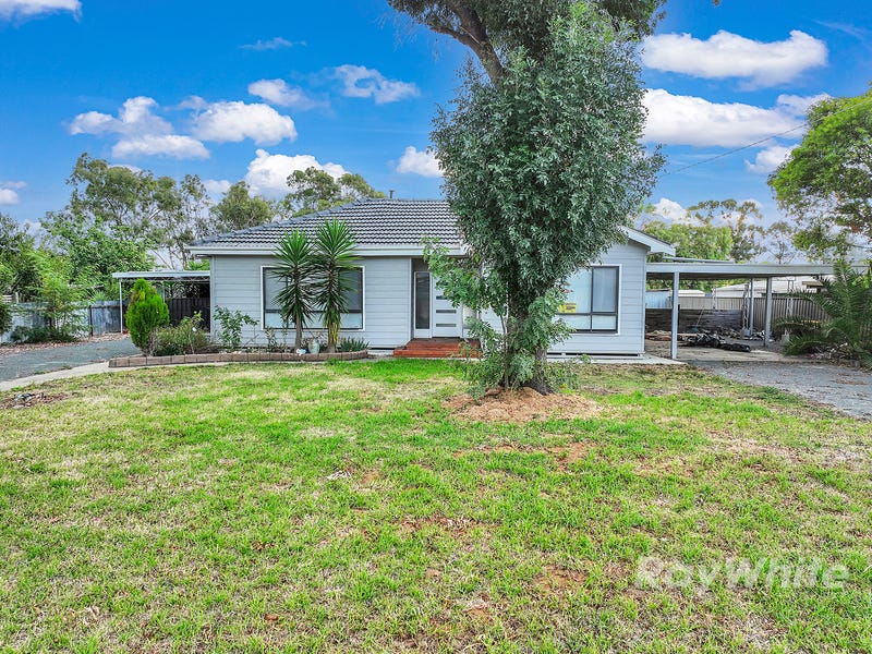 54 Francis Street, Rochester, Vic 3561 - Property Details