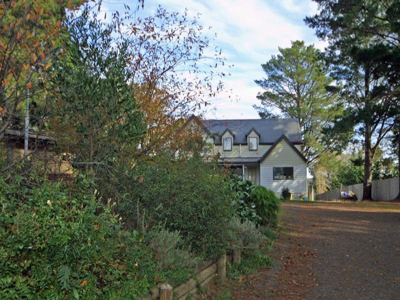 4 West Street, Daylesford, Vic 3460 Property Details