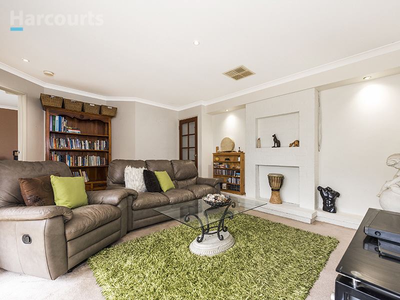 79 Delamere Avenue, Currambine, WA 6028 Property Details