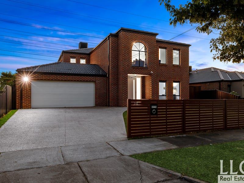 38 Johnson Drive, Glen Waverley, VIC 3150