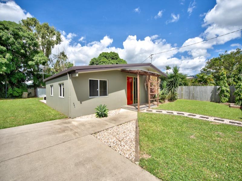 9-jensen-street-manoora-qld-4870-realestate-au