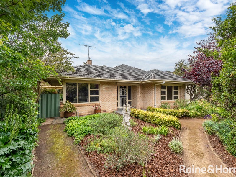 4 West Terrace, Strathalbyn, SA 5255 Property Details