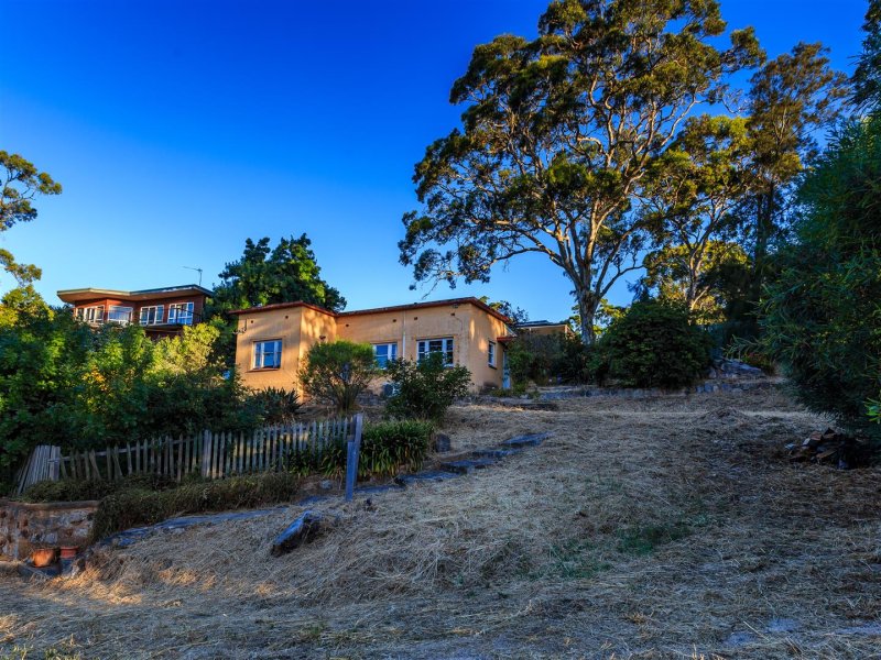 10 Serpentine Road, Belair, SA 5052