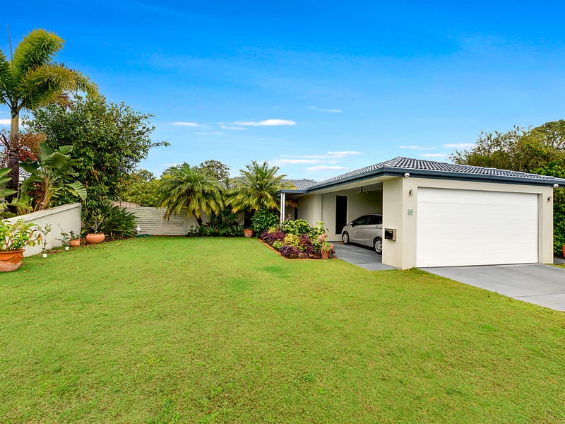 21 Lakefield Cres, Paradise Point, QLD 4216 - realestate.com.au