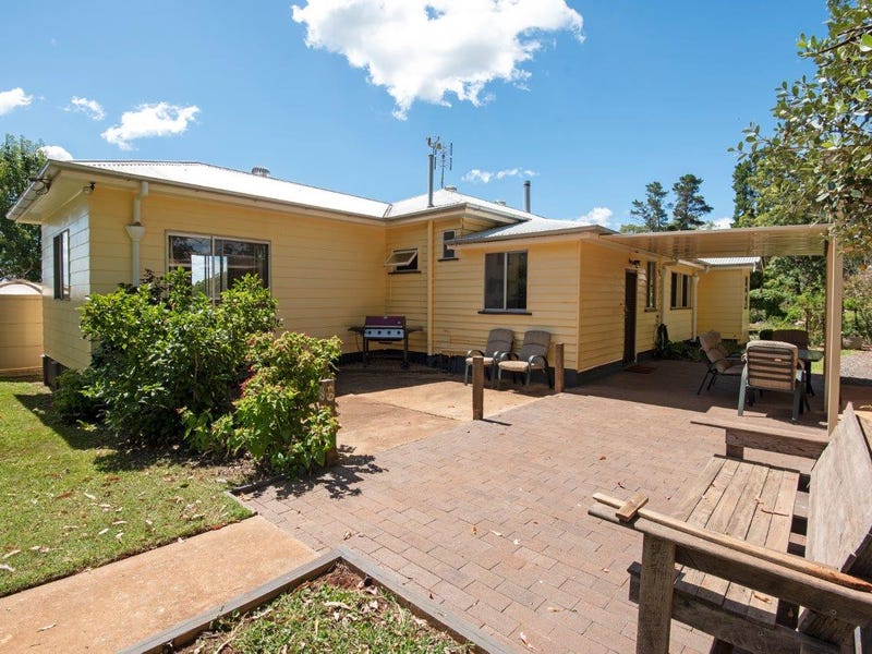 237 Hampton Road, Merritts Creek, QLD 4352