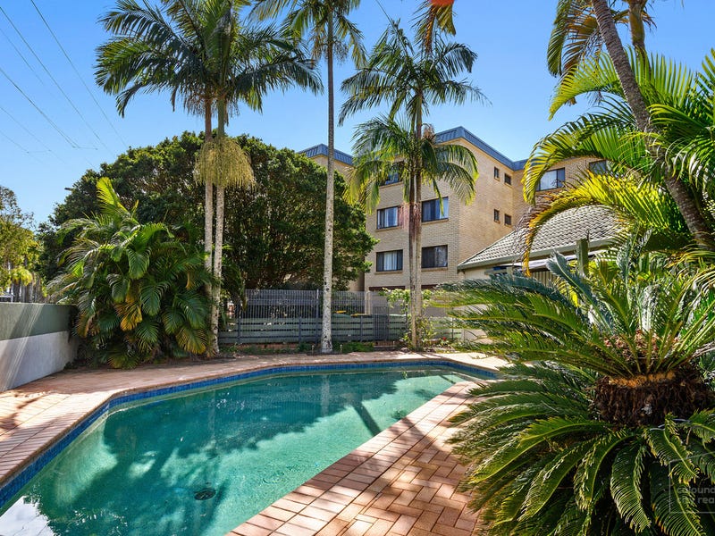 3/15 Landsborough Parade, Golden Beach, Qld 4551