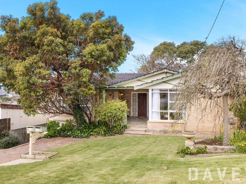 32 Sydenham Road, Doubleview, WA 6018 Property Details