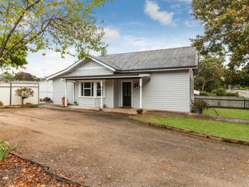 14 Hamilton Street, Broadford, Vic 3658 Property Details