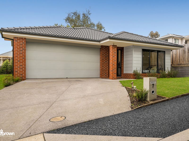 7 Raymond Court, Healesville, Vic 3777 Property Details