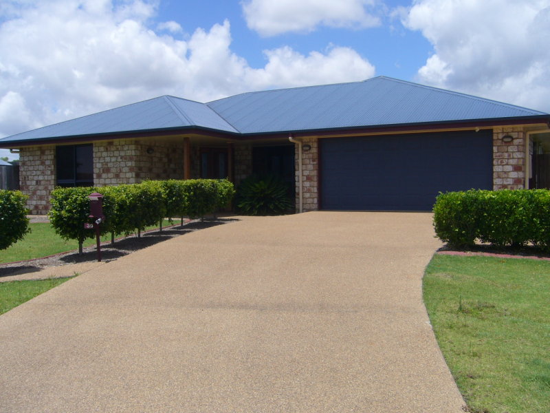 39 Lakeview Drive, Bundaberg North, QLD 4670