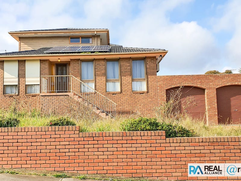 5 Bedroom Properties for Rent in Hallam, VIC 3803 (+1 location