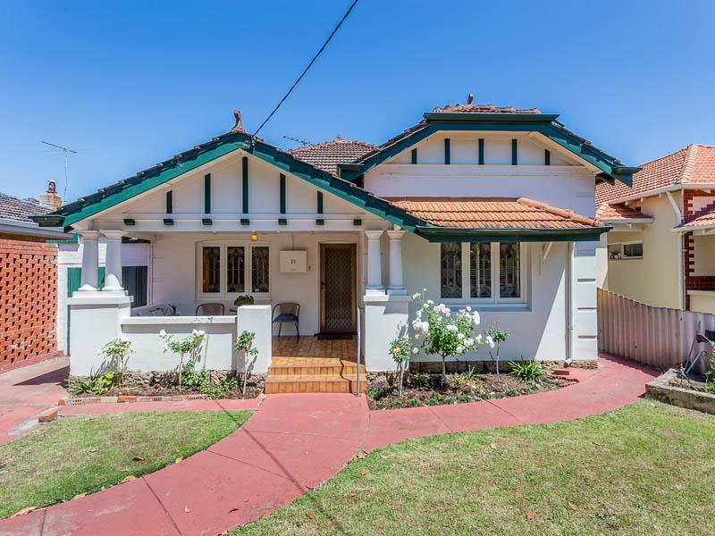 21 Kalgoorlie Street, Mount Hawthorn, WA 6016