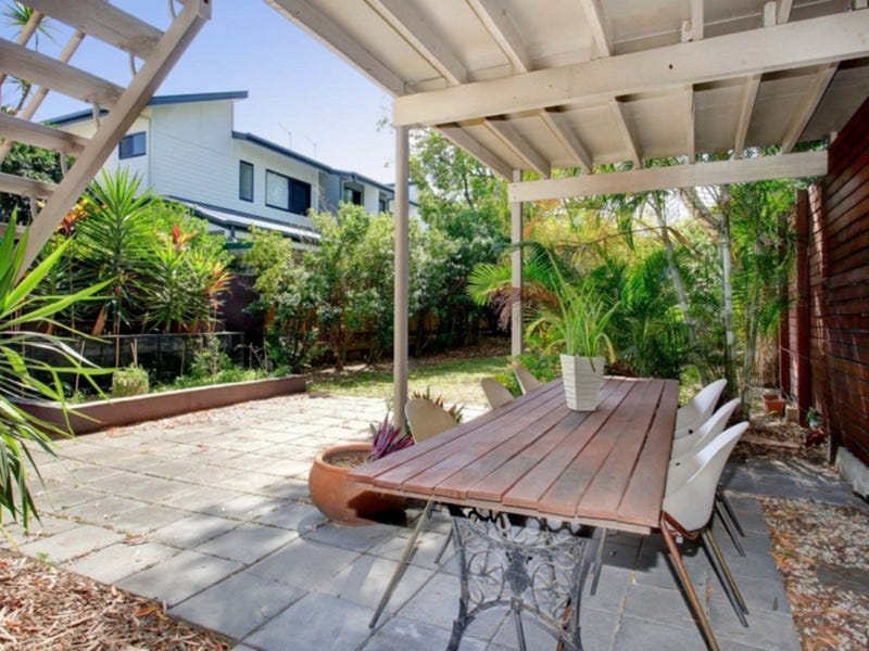 3 Bedroom Properties for Rent in - Image 