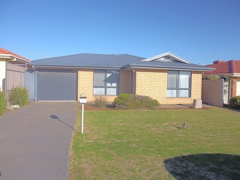 32 Wallace Drive, Craigmore, SA 5114