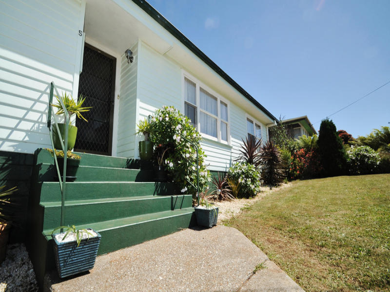 5 Addison Street, Devonport, TAS 7310