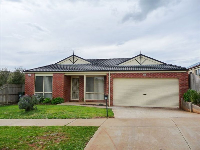 72 Cook Street, Drouin, VIC 3818