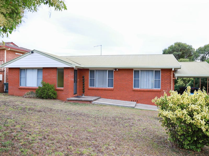 62 Gordon Street Inverell Nsw 2360 Realestate Com Au