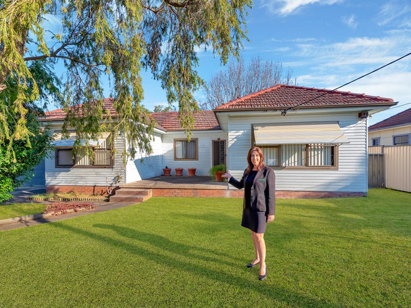 93 Brenan Street, Smithfield, NSW 2164 Property Details