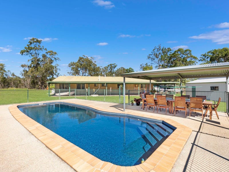 2 Bedroom Properties for Sale in Gympie Greater Region, QLD (+2