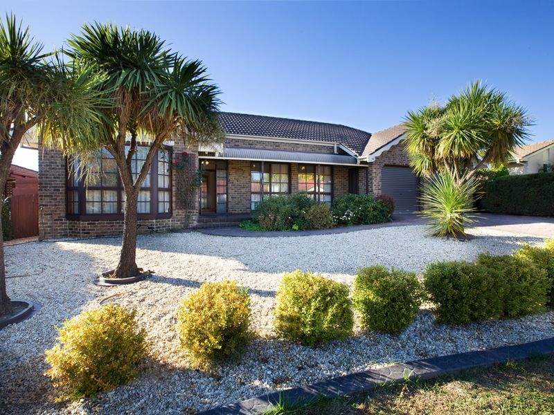 11 Brudenell Drive, Jerrabomberra, NSW 2619