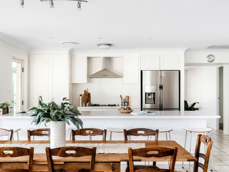 30 Mountview Avenue, Gwynneville, NSW 2500 Property Details