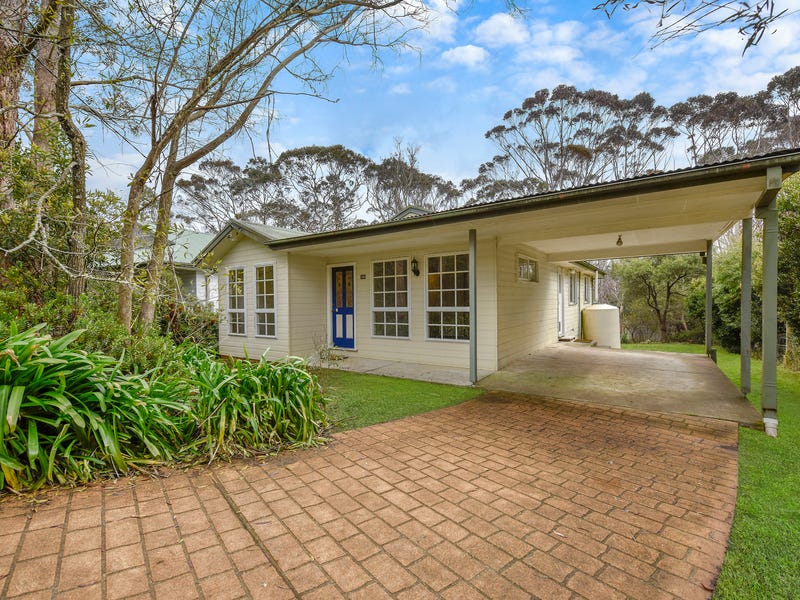 26 Mountbatten St, Blackheath, NSW 2785 Property Details