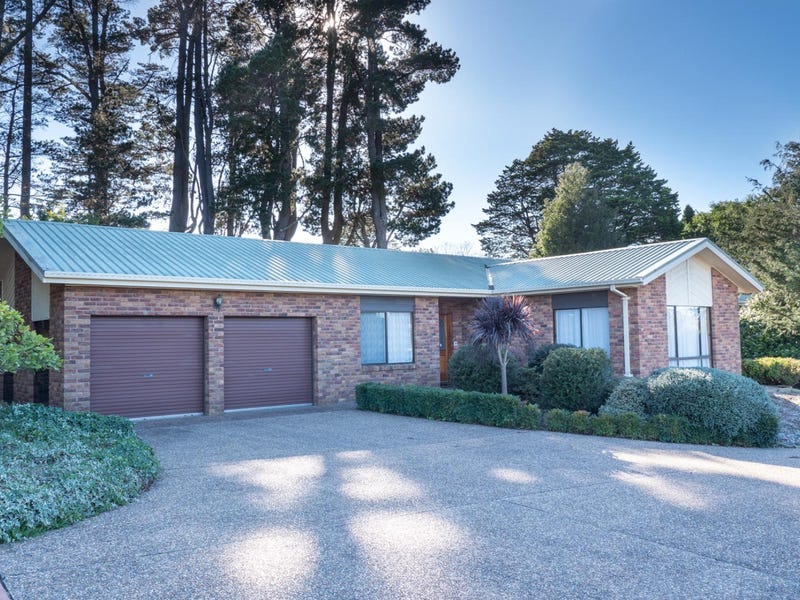 14 Young Road, Moss Vale, NSW 2577 House for Sale