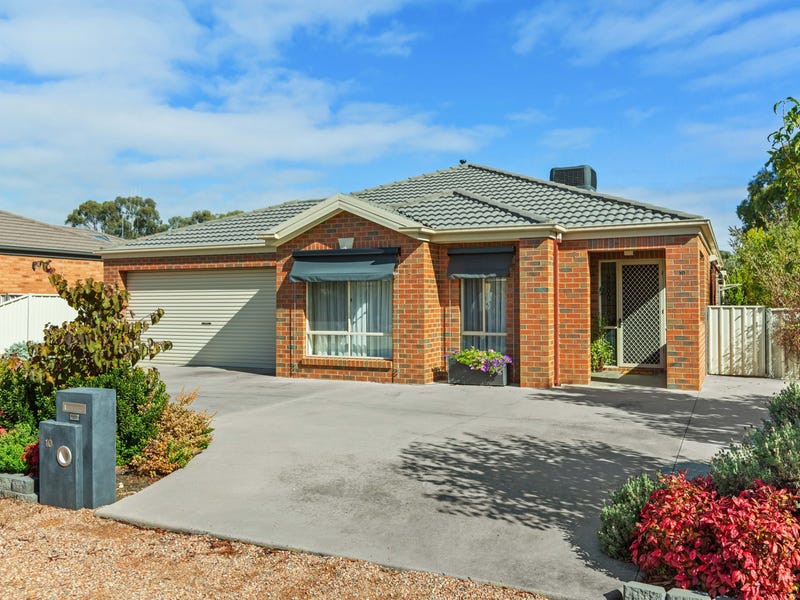 10 Bushwalk Grove, Epsom, Vic 3551 House for Sale