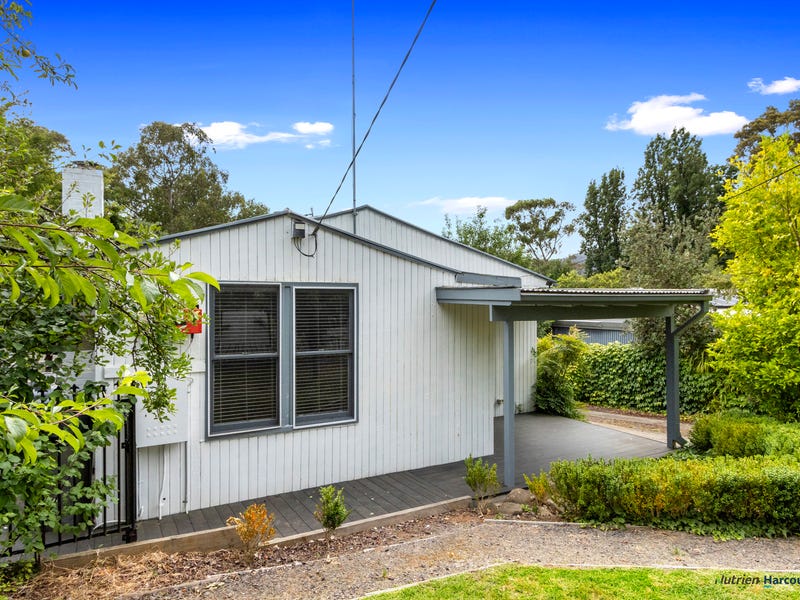 6 Hillside Avenue, Eildon, Vic 3713 House for Sale