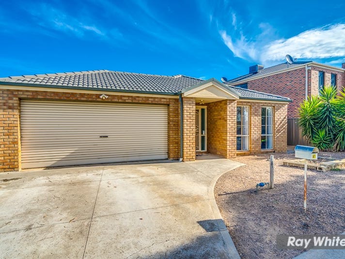 41 Manor Lakes Boulevard, Manor Lakes, VIC 3024