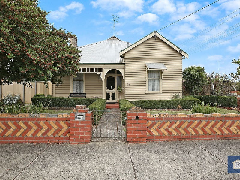 18 Jennings Street, Colac, Vic 3250