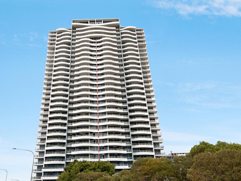 4-como-crescent-southport-qld-4215-property-details