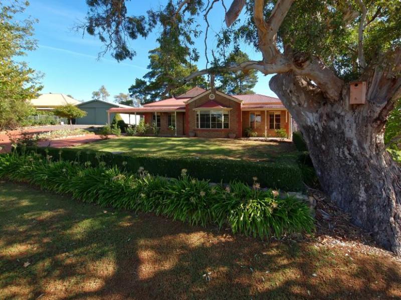 8 Alan Street, Gumeracha, SA 5233