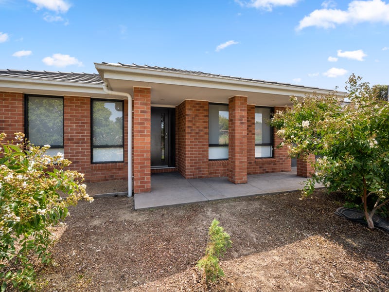 2 Brookfield Mews, Lavington, NSW 2641 Property Details