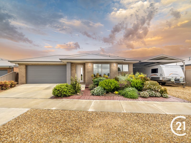 83 Wilkinson Drive, Echuca, Vic 3564 House for Sale