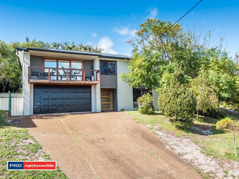 32 Ronald Avenue, Shoal Bay, NSW 2315