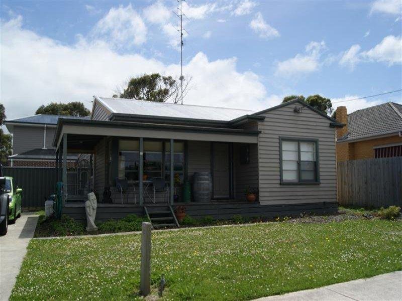 23 Bayview Avenue, Inverloch, Vic 3996 Property Details