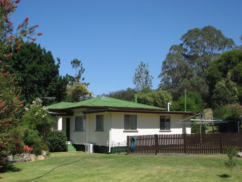 82 Killarney Rd, Killarney, Qld 4373 Property Details