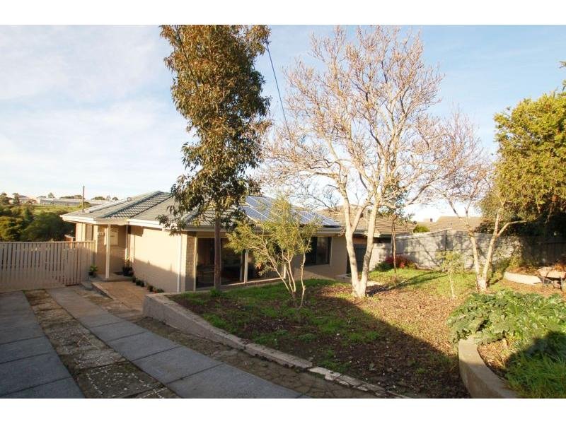 21 Lorraine Crescent, Jacana, Vic 3047 Property Details