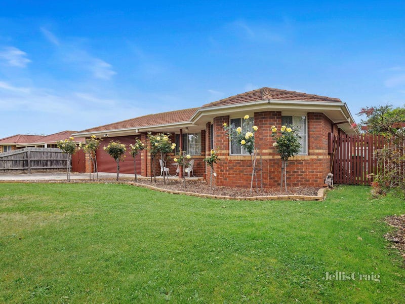 12 Robin Hill Drive, Mornington, Vic 3931 Property Details