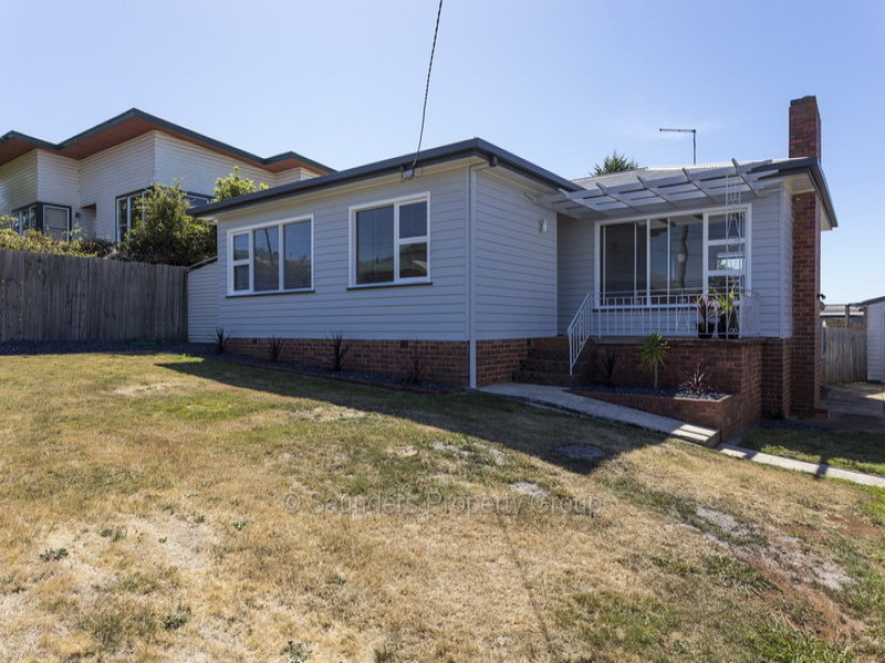 26 Middle Road Devonport Tas 7310 Property Details