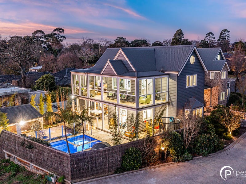 13/48 Langmore Lane, Berwick, VIC 3806